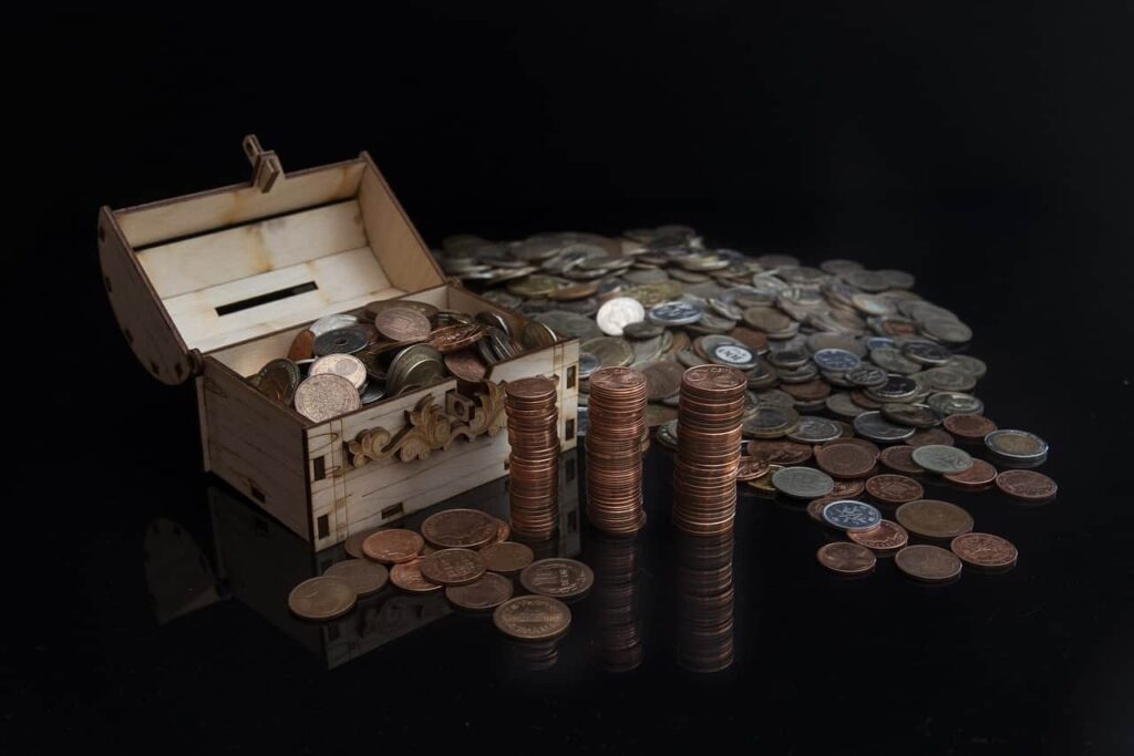 How Much Money Can Be Earned with an Online Business?